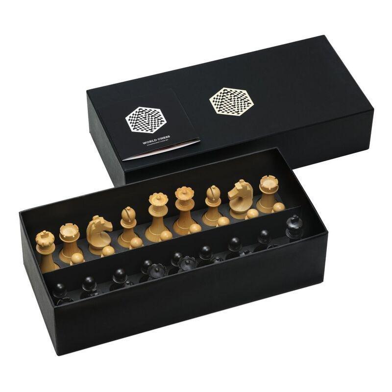 World Chess Official Chess Set Pieces, , large image number 0