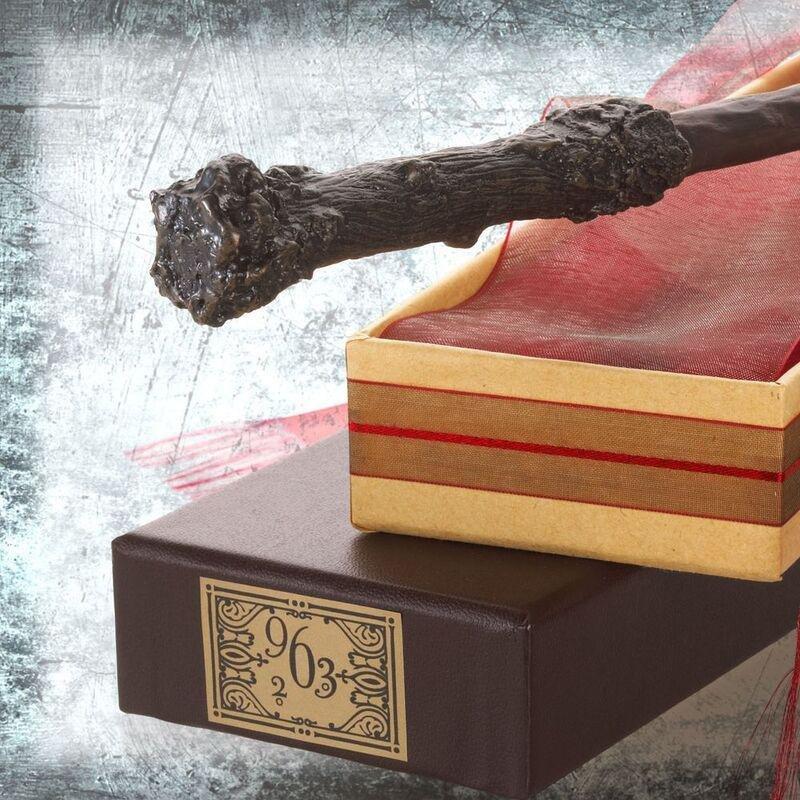 Noble Collection Harry Potter - Harry's Wand in Ollivanders Box, , large image number 1