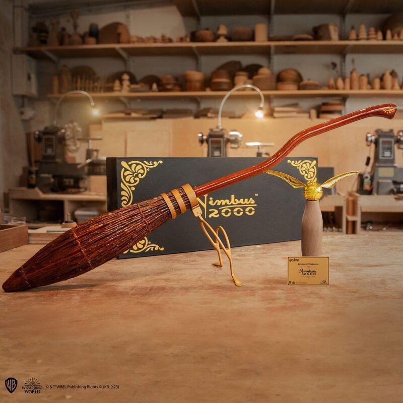 Cinereplicas Harry Potter Nimbus 2000 Junior Broom Replica, , large image number 1
