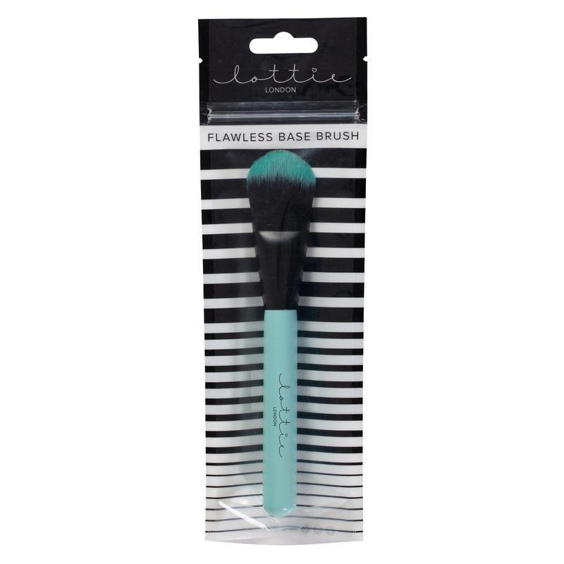 Lottie Flawless Base Foundation Brush, , medium