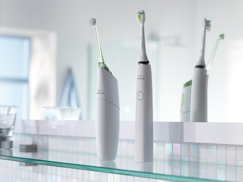 PHILIPS Sonicare DiamondClean Ceramic White Sonic Electric Toothbrush, , large image number 3