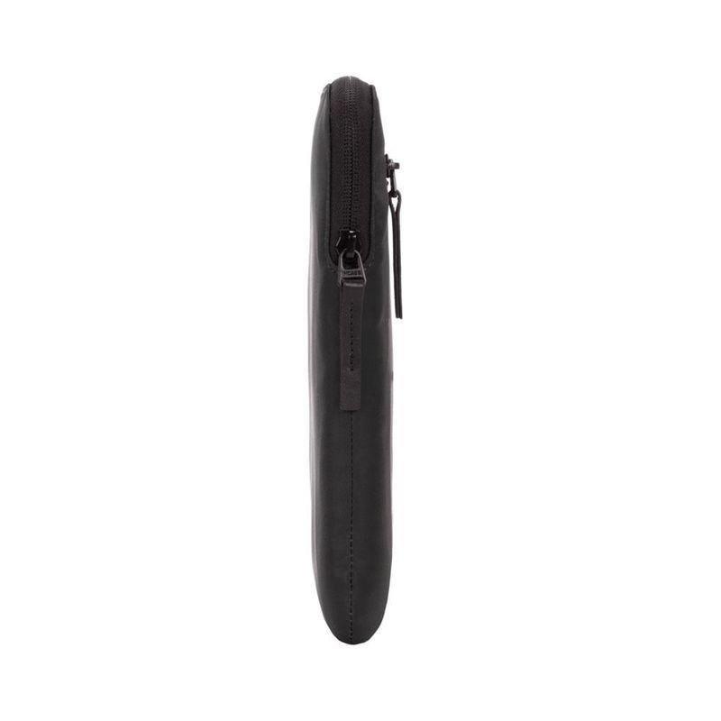 Incase Compact Sleeve Thunderbolt 3 USB-C Black for MacBook Pro 15-Inch, , large image number 4