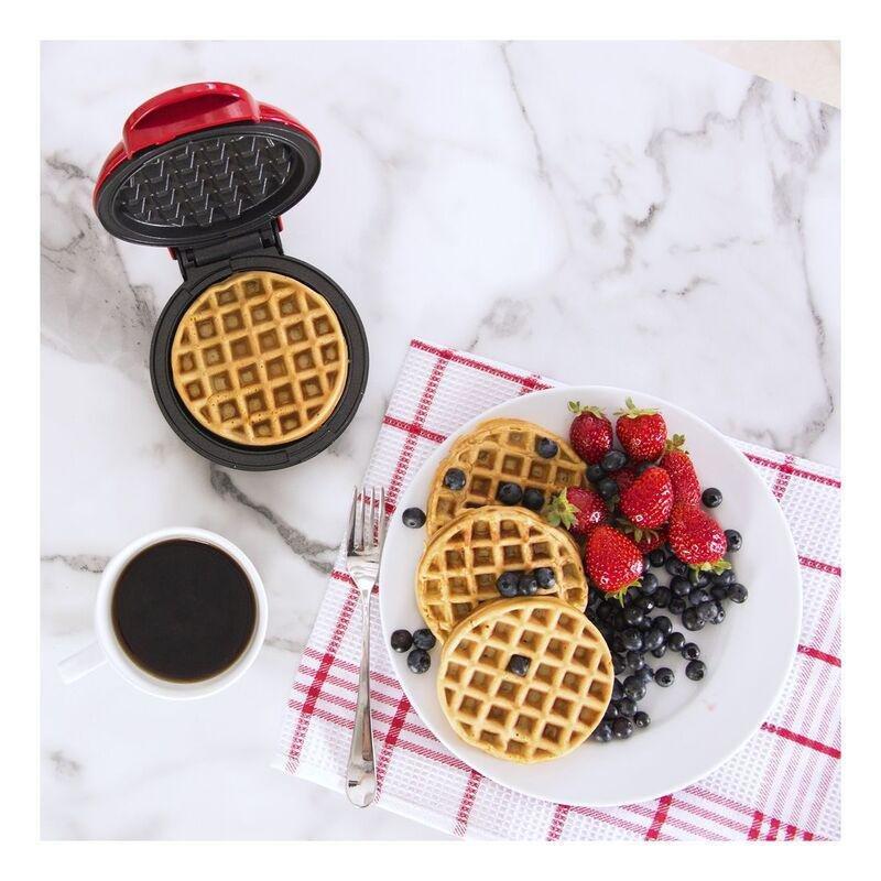 DASH - Dash Mini Waffle Maker Red