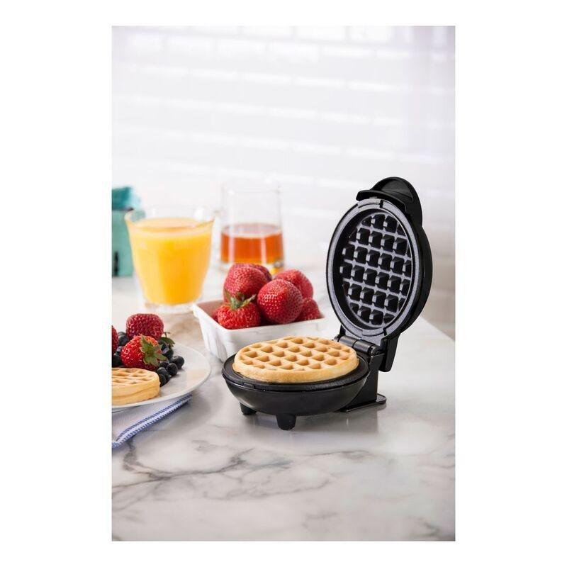 Dash Mini Waffle Maker Black, , large image number 3