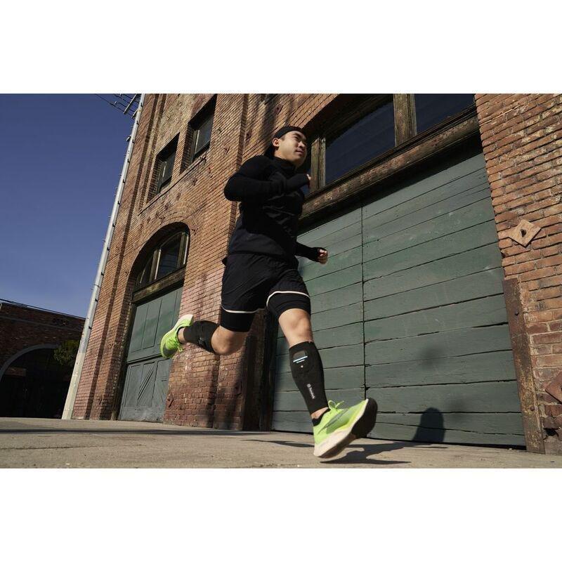 Therabody RecoveryPulse Calf (Single) Compression System - Medium, , large image number 7