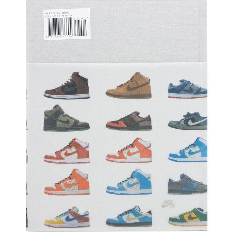 Nike sb best sale the dunk book