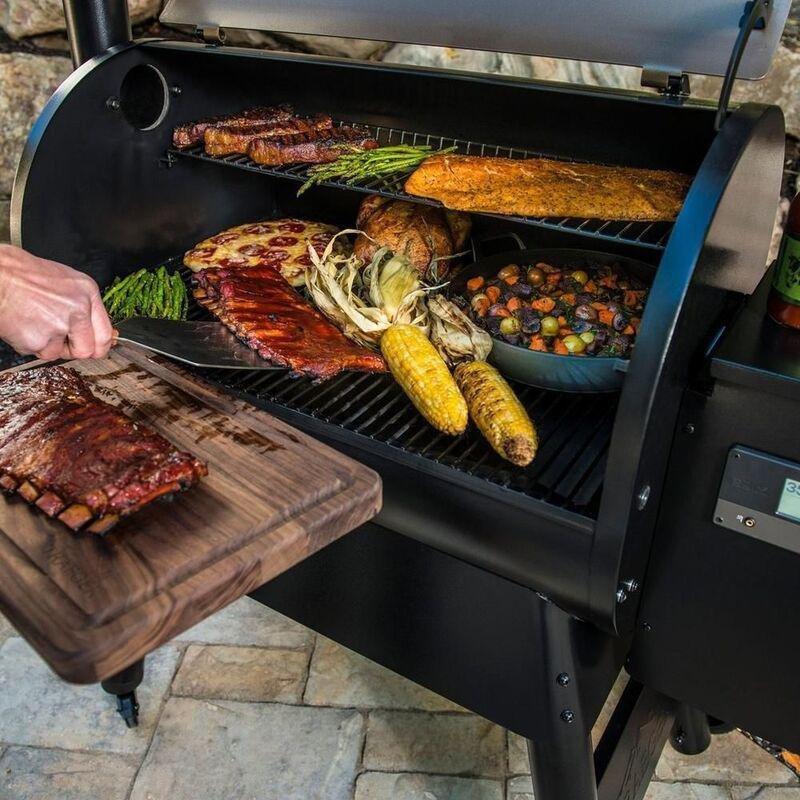 Traeger Pro 575 Wood Pellet Grill - Black, , large image number 4