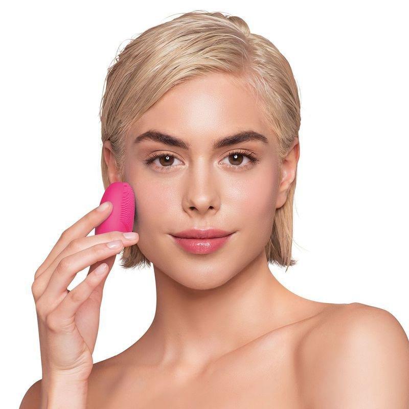 Foreo Luna Fofo Smart Cleansing Massager & Skin Analyzer Fuchsia, , large image number 4