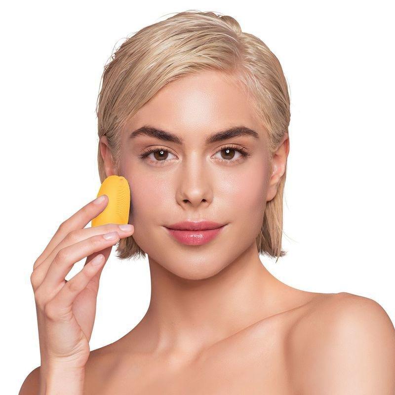 Foreo Luna Fofo Smart Cleansing Massager & Skin Analyzer Sunflower Yellow, , large image number 2