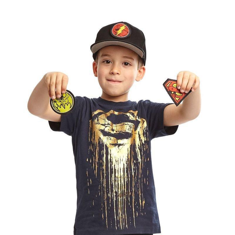 Fabric Flavours DC Comics Badgeables Black Cap, , large image number 1