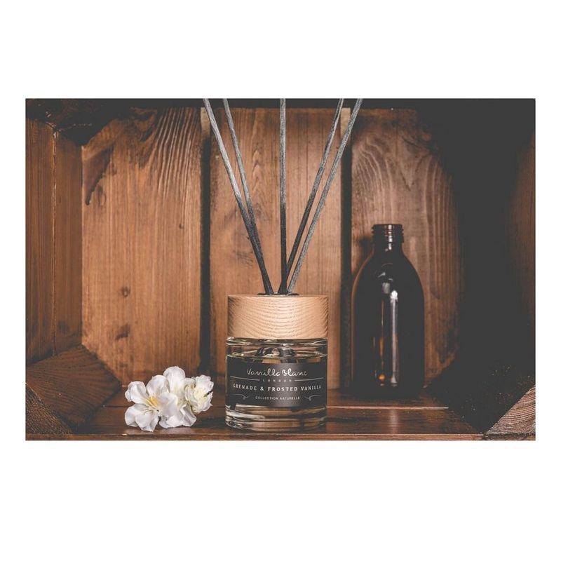 Vanilla Blanc Grenade & Frosted Vanilla Pomegranate Natural Reed Diffuser, , large image number 2