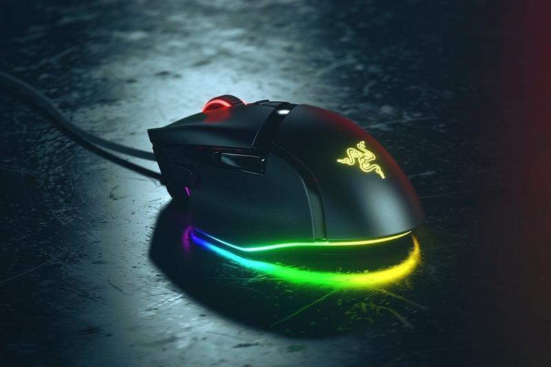 Razer Basilisk V3 Customizable Gaming Mouse, , medium