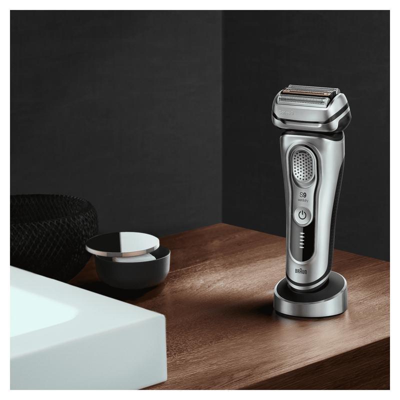 Braun Series 9 9350S Wet & Dry Shaver With Charging Stand Silver, , large image number 1