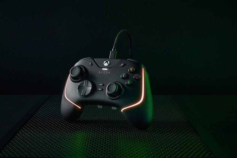 Razer Wolverine V2 Chroma Wired Controller for Xbox Series X, , large image number 1