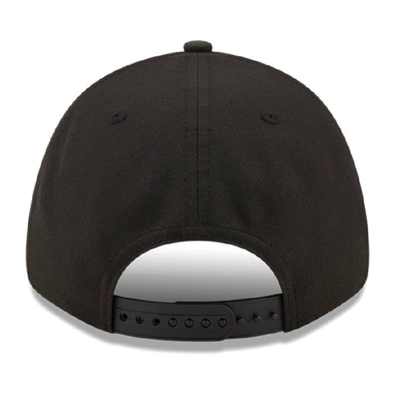 New Era Black and Gold Chicago Bulls Snapback Cap Black, , large image number 1