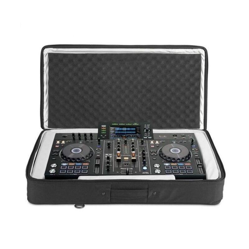 UDG Urbanite MIDI Controller Sleeve Extra Large - Black, , large image number 1