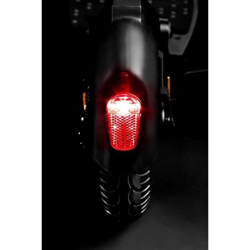 Mercedes-Benz E-Scooter Black, , large image number 3