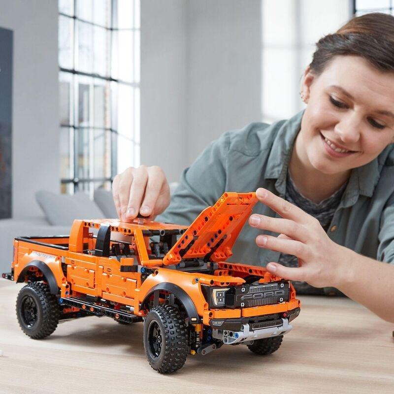 LEGO Technic Ford F-150 Raptor 42126, , large image number 7