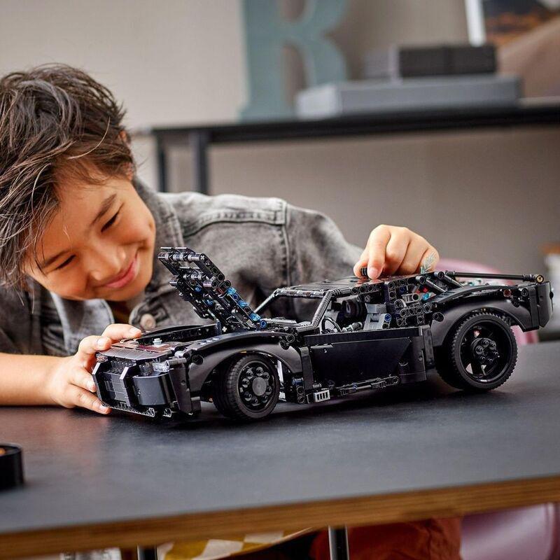 LEGO Technic The Batman Batmobile 42127, , large image number 1