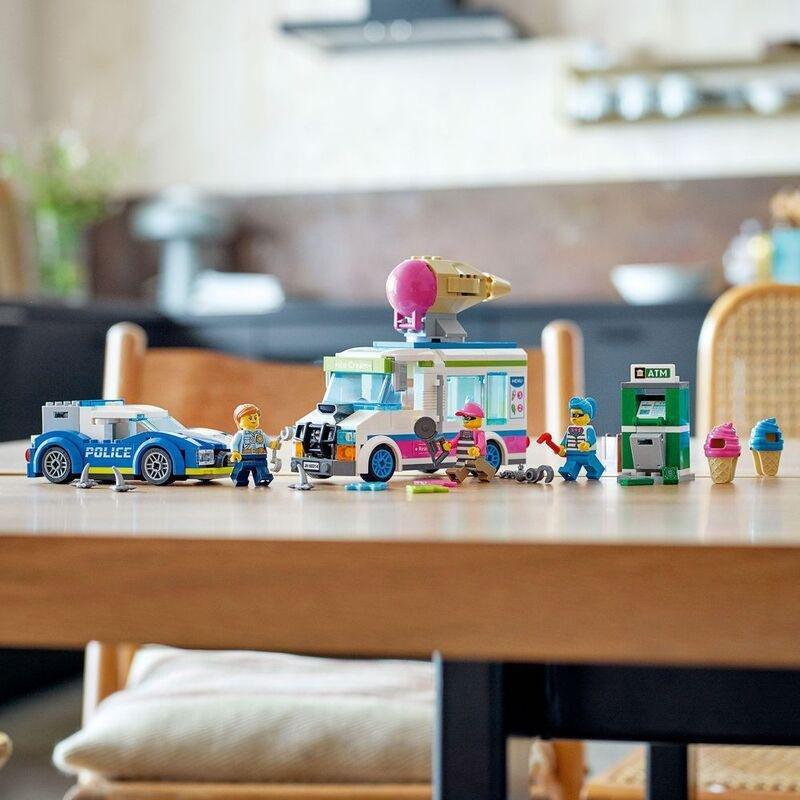 LEGO City Ice Cream Truck Police Chase 60314, , large image number 3