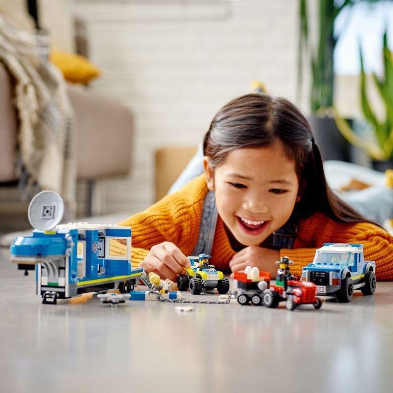 LEGO City Police Mobile Command Truck 60315, , large image number 1