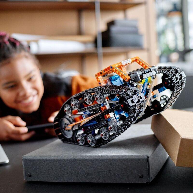 LEGO Technic App-Controlled Transformation Vehicle 42140, , large image number 3