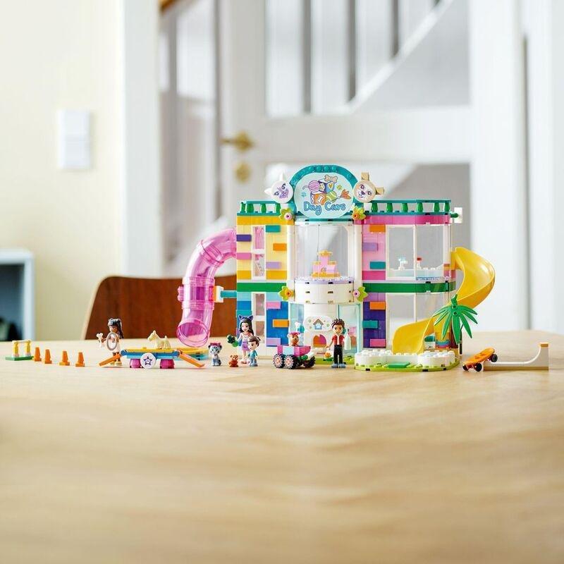LEGO Friends Pet Day-Care Centre 41718, , large image number 1