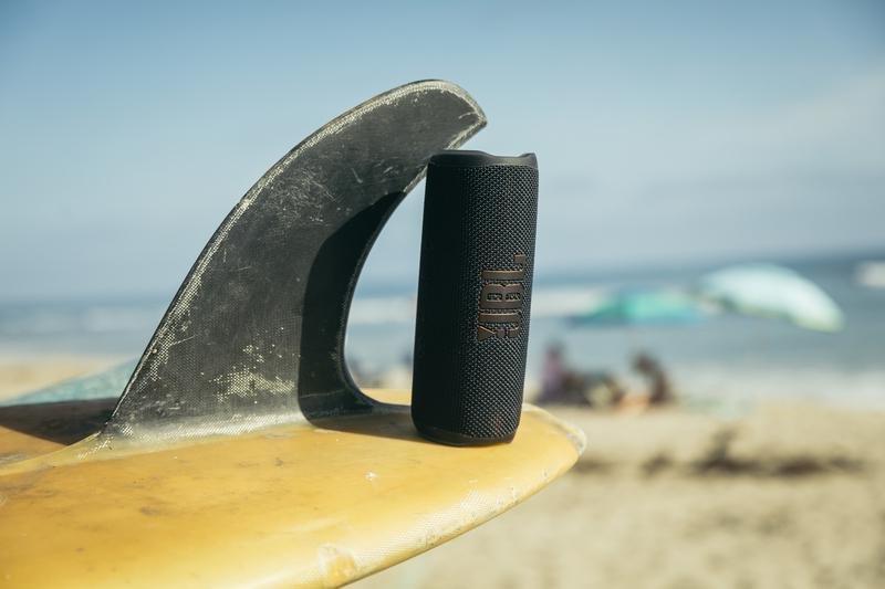 JBL Flip 6 Portable Waterproof Speaker - Blue, , large image number 1