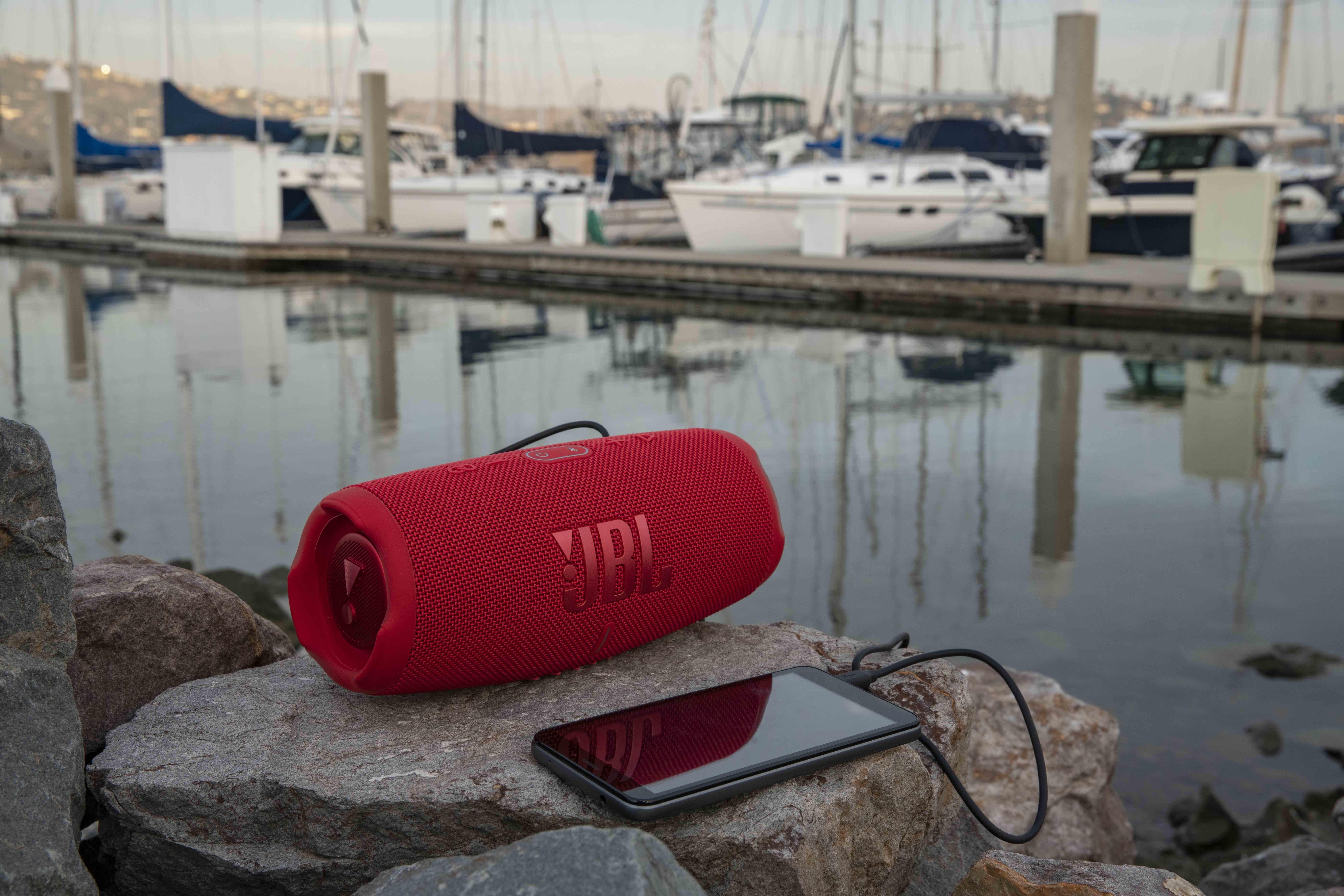JBL - JBL Charge 5 Portable Bluetooth Speaker Red