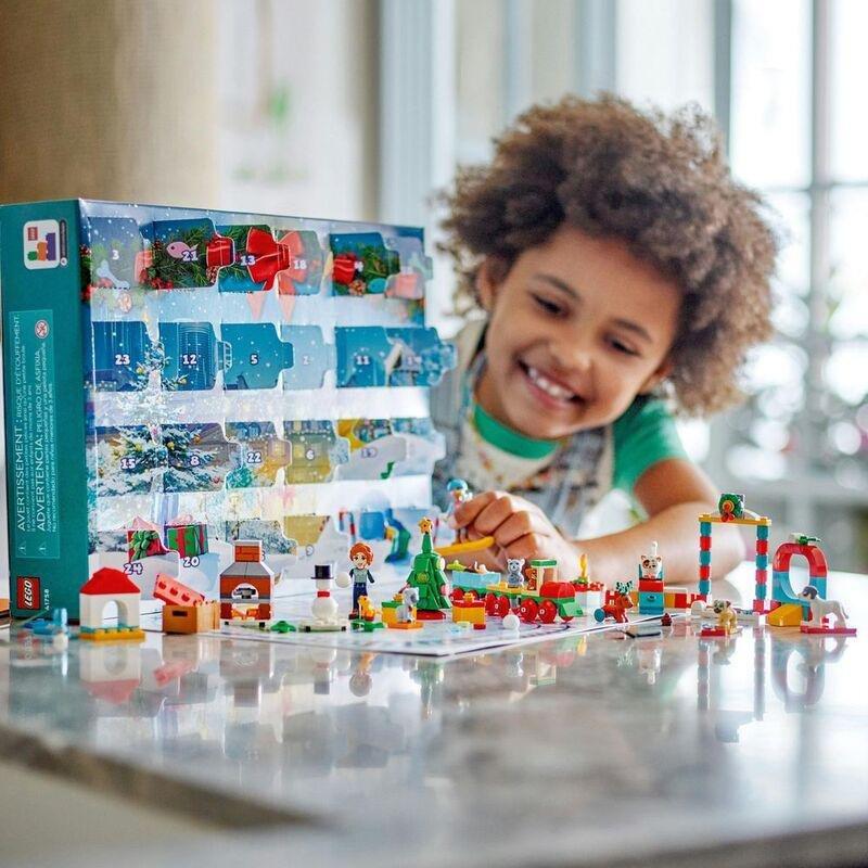 LEGO Friends Advent Calendar 2023 41758 Building Set (231 Pieces), , large image number 2