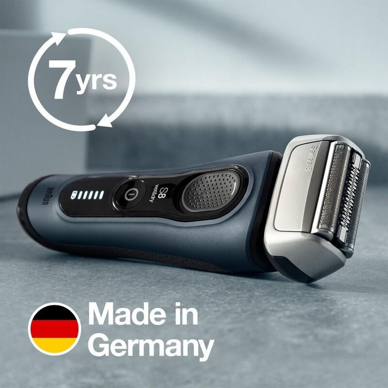 Braun Series 8 8413S Wet & Dry Shaver, , large image number 1