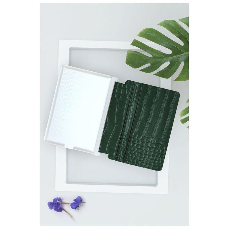 Ine Wallet & Charger Alligator Recycled Leather Green, , large image number 5