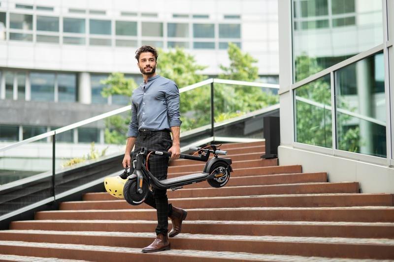 Ninebot By Segway KickScooter F30E - Black, , large image number 5