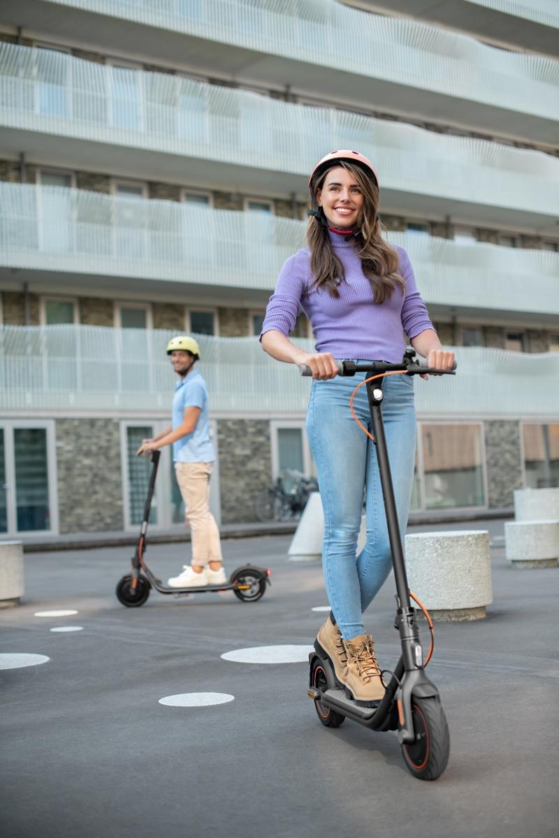 Ninebot By Segway KickScooter F40E - Black, , large image number 1