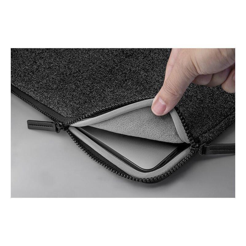 LAUT Inflight Sleeve Case For MacBook Pro 16 - Black, , large image number 2