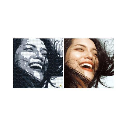 Mozabrick Model S Photo Construction Set (20 x 20-Inch) (5800 Bricks), , large image number 1