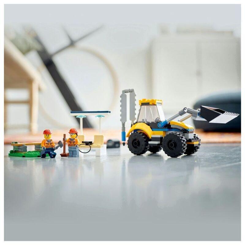 LEGO City Construction Digger Building Toy Set 60385 (148 Pieces), , large image number 3