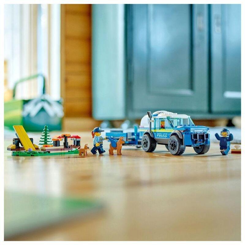 LEGO City Mobile Police Dog Training Building Toy Set 60369 (197 Pieces), , large image number 2