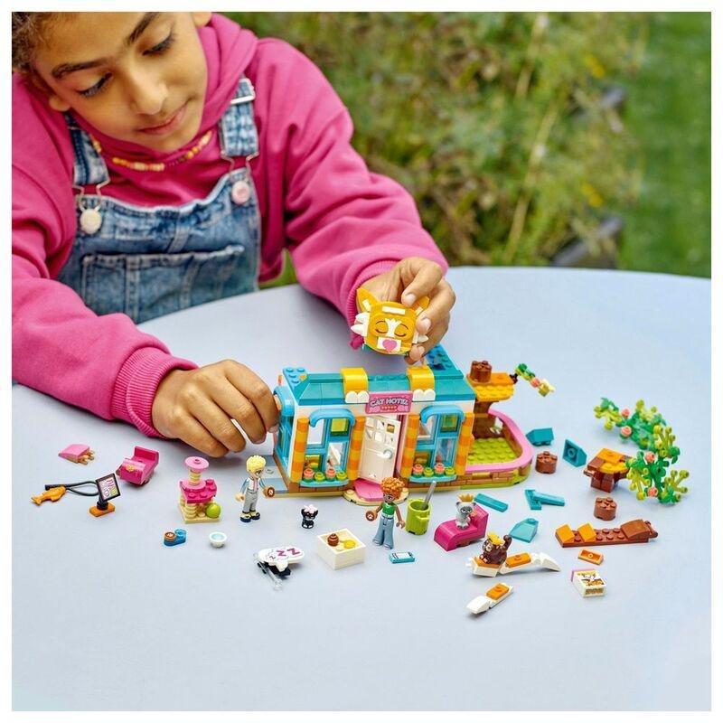 LEGO Friends Cat Hotel Building Toy Set 41742 (445 Pieces), , large image number 2