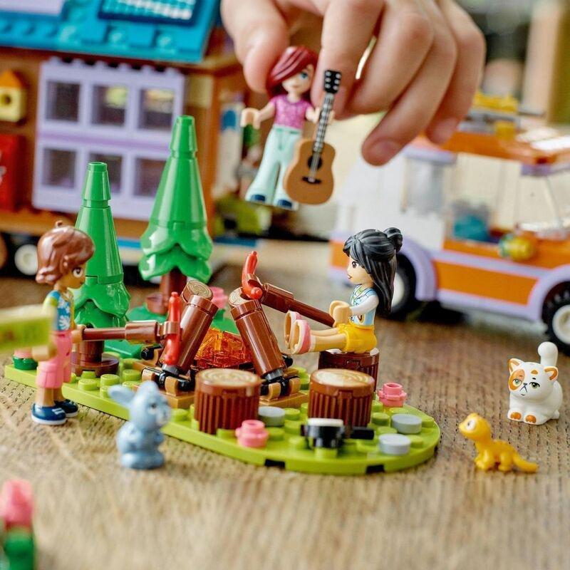 LEGO Friends Mobile Tiny House Building Toy Set 41735 (741 Pieces), , large image number 7