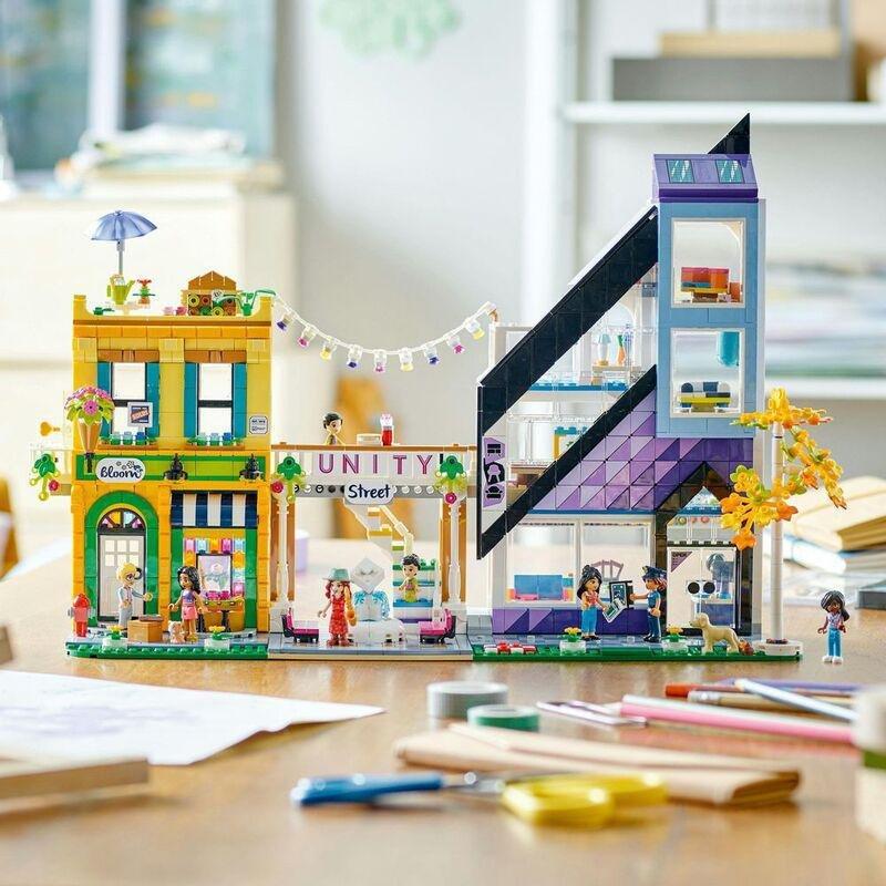 LEGO Friends Downtown Flower and Design Stores Building Toy Set 41732 (1971 Pieces), , large image number 9