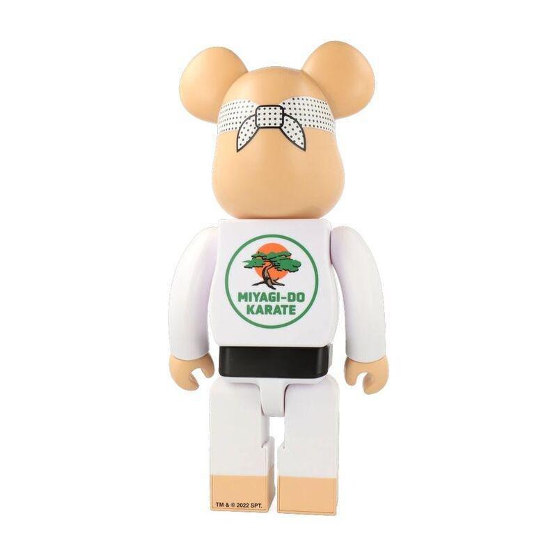Bearbrick 400&#37; Cobra Kai Miyagi Do Karate Figure (28cm), , large image number 3