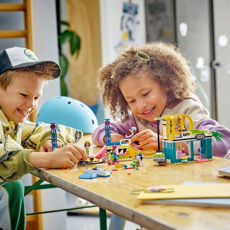 LEGO Friends Skate Park 41751 (431 Pieces), , large image number 1