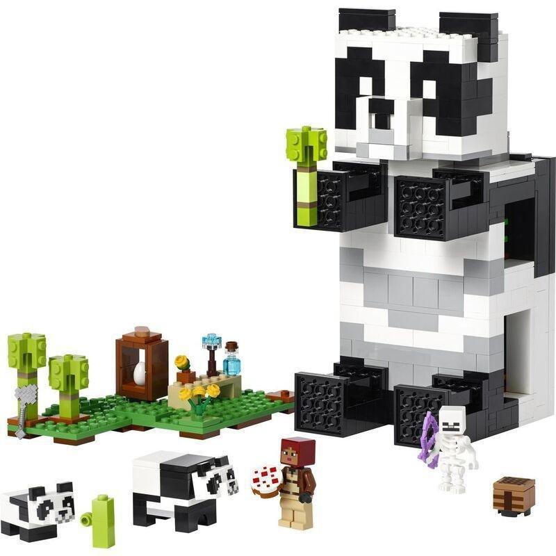 LEGO - LEGO Minecraft The Panda Haven 21245 (553 Pieces)