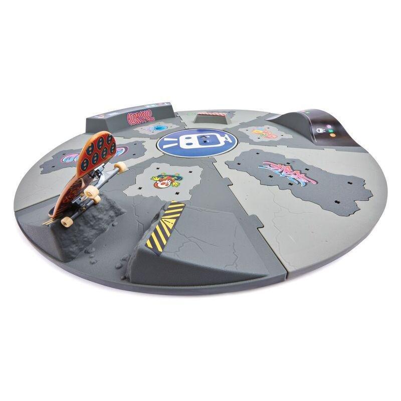 Tech Deck Shredline 360 Spinning Fingerboarding Action Playset, , large image number 1