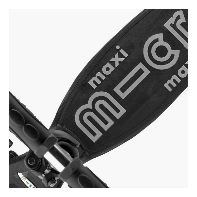 Micro Maxi Deluxe Scooter Black/Grey, , large image number 2