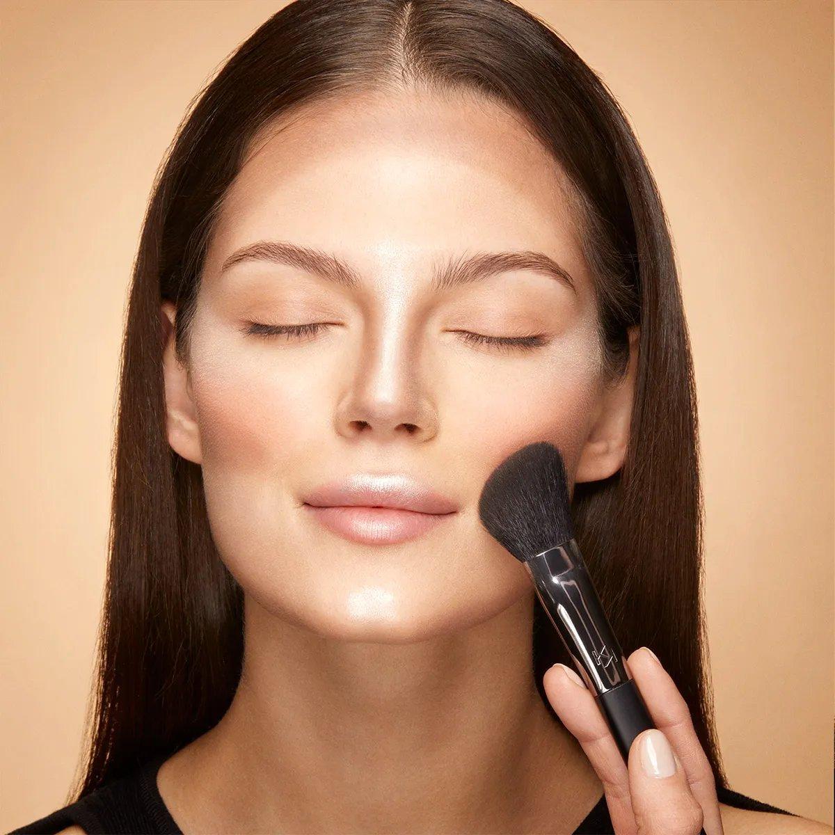 Face 10 Blush Brush, 001, large image number 1