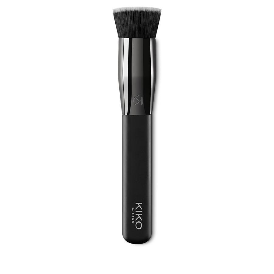 Face 05 Round Foundation Brush, 001, medium