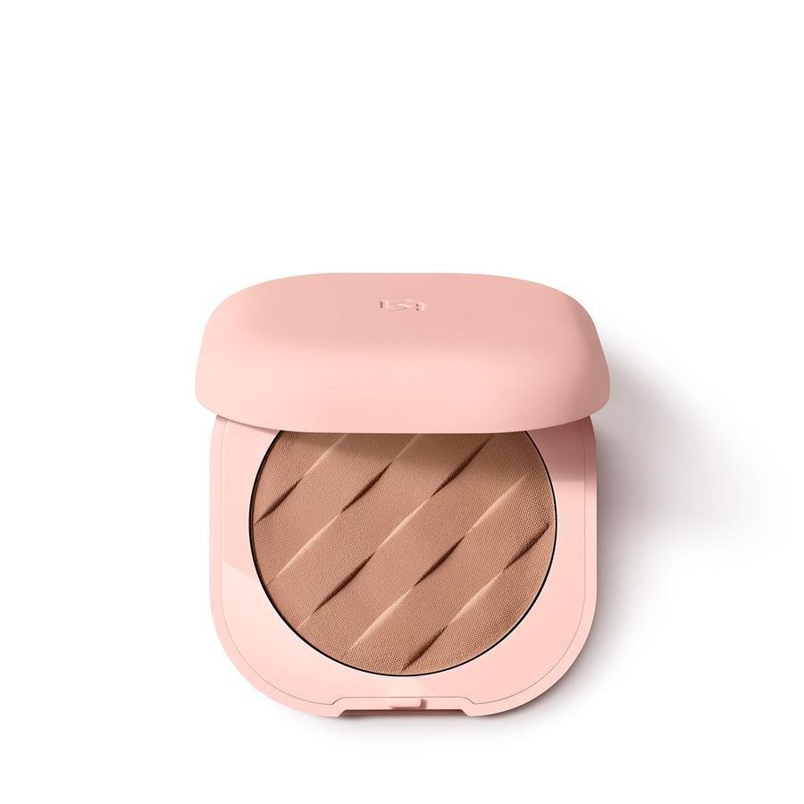 Beauty Essentials Silky Matte Bronzer, 02 Cocoa, large image number 0