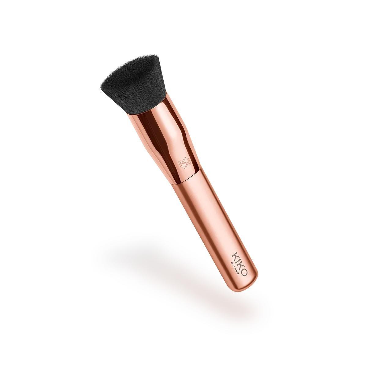 Golden Oasis Face 05 Round Foundation Brush, 001, large image number 0